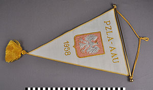 Thumbnail of Commemorative Pennant: Polish Association of Athletics and the Amature Athletic Union (1977.01.0835)