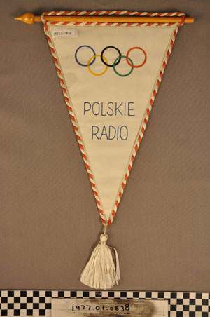 Thumbnail of Commemorative Pennant for Olympics: Polskie Radio (1977.01.0838)