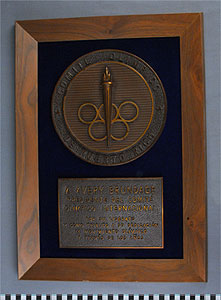 Thumbnail of Commemorative Plaque: Puerto Rican Olympic Committee (1977.01.0871)