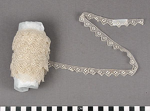 Thumbnail of Lace Trim Fragment (1998.06.0298)