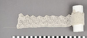 Thumbnail of Lace Trim Fragment (1998.06.0306)