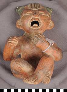 Thumbnail of Figurine: Crying Baby (1998.19.4956)