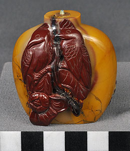 Thumbnail of Snuff Bottle (2011.02.0055A)