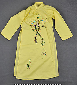 Thumbnail of Child’s Aodai, Formal Tunic (2011.06.0001)