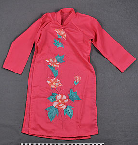 Thumbnail of Child’s Aodai, Formal Tunic (2011.06.0002)