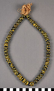 Thumbnail of String of Trade Beads (2012.03.0117)