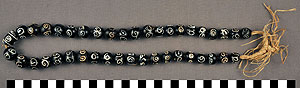 Thumbnail of String of Trade Beads (2012.03.0132)