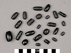 Thumbnail of Twenty-four Trade Beads (2012.03.0528)