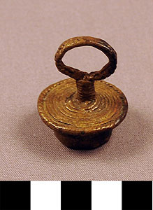 Thumbnail of Gold Dust Box Lid (2012.03.0655B)