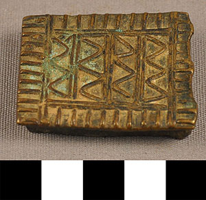 Thumbnail of Gold Dust Box Lid (2012.03.1383B)