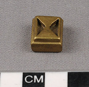 Thumbnail of Gold Weight (2012.03.2128)