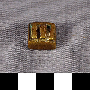 Thumbnail of Gold Weight (2012.03.2386)