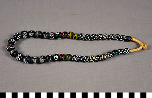 Thumbnail of String of Trade Beads (2012.03.2554)