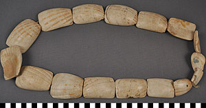 Thumbnail of Necklace (2012.03.2822)