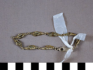 Thumbnail of Bracelet (2012.03.2920)