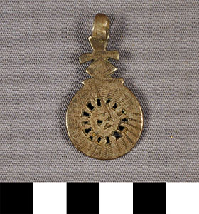 Thumbnail of Cross Pendant (2012.03.2941)