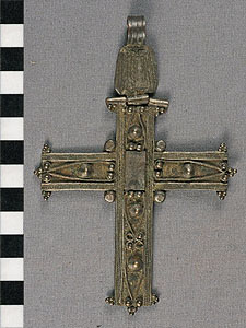 Thumbnail of Cross Pendant (2012.03.2984)