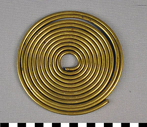 Thumbnail of Woman’s Earring (2012.03.3035B)