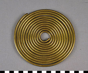 Thumbnail of Woman’s Earring (2012.03.3035C)