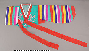 Thumbnail of Woman’s Jacket (2012.06.0004)