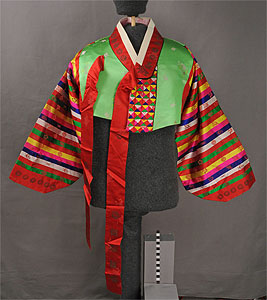 Thumbnail of Woman’s Hanbok, Jacket (2012.06.0016B)