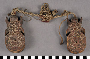 Thumbnail of Weaving Pulley: Naga (2012.08.0023)