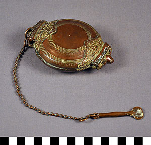 Thumbnail of Lime Container with Spoon (2012.10.0114)