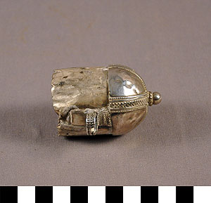 Thumbnail of Amulet Box Lid (2012.10.0246B)