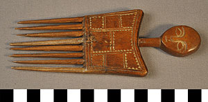 Thumbnail of Comb (2013.05.0022)