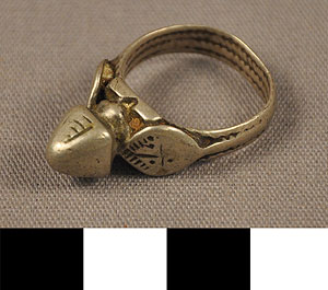 Thumbnail of Ring (2013.05.0902)