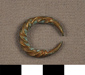 Thumbnail of Earring (2013.05.0941)
