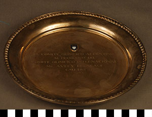 Thumbnail of Commemorative Olympic Tray Presented to Avery Brundage by the Comite Olimpico Argentino (1977.01.0171)