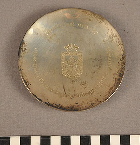 Thumbnail of Ashtray (1977.01.0183)