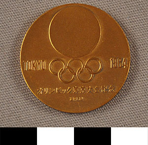 Thumbnail of Commemorative Gold Medal for XVIII Summer Olympics in Tokyo (1977.01.0423A)