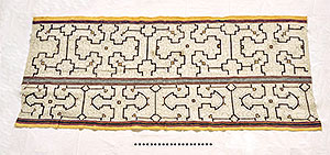 Thumbnail of Textile (2000.01.0775)