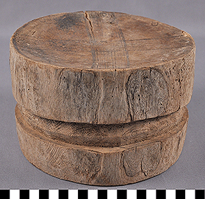Thumbnail of Stool (2012.03.2598)