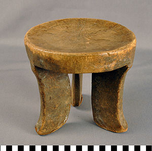 Thumbnail of Man’s Stool (2012.03.2615)