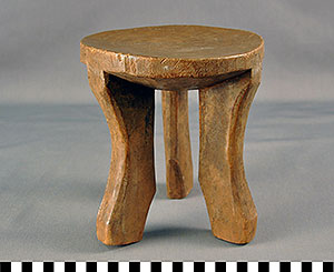Thumbnail of Man’s Stool (2012.03.2762)