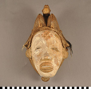 Thumbnail of Mask: Maiden (2012.10.0297)
