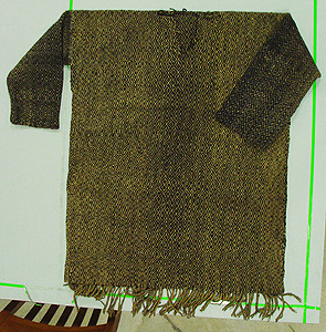 Thumbnail of Shirt (2013.01.0001)