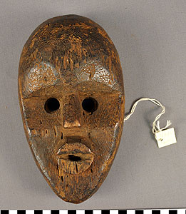Thumbnail of Mask (2013.05.0047)