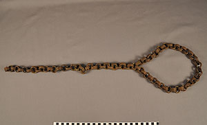 Thumbnail of Metoke Chain Money (2013.05.0203)