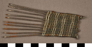 Thumbnail of Comb (2013.05.0208)