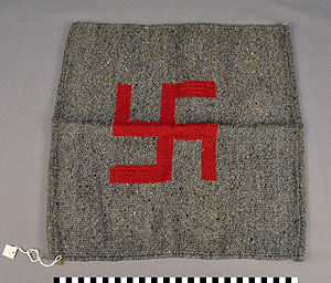 Thumbnail of Textile (2013.05.0313)