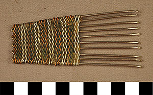 Thumbnail of Comb (2013.05.0724)
