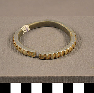 Thumbnail of Bracelet (2013.05.0781)