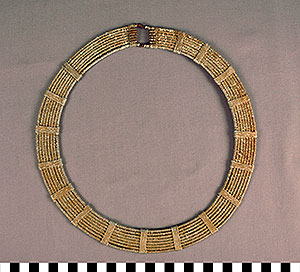 Thumbnail of Woman’s Choker (2013.05.0823)