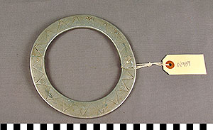 Thumbnail of Woman’s Choker (2013.05.0824)