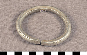 Thumbnail of Bracelet (2013.05.1014)