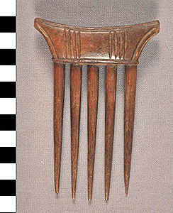 Thumbnail of Comb (2013.05.1079)